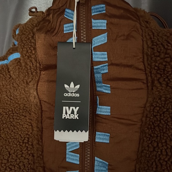 ❌SOLD❌Adidas x Ivy Park Teddy Hoodie Jacket - Picture 2 of 4